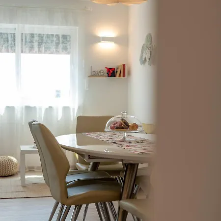 Apartment Apartman Lotos *