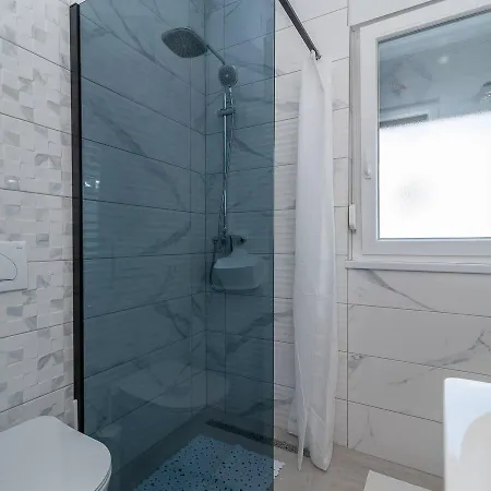 Apartment Apartman Lotos *
